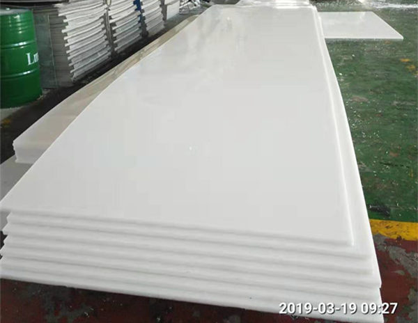 PP板优良性能使其表面光滑